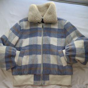 Vintage winter jacket.Fits XS-M